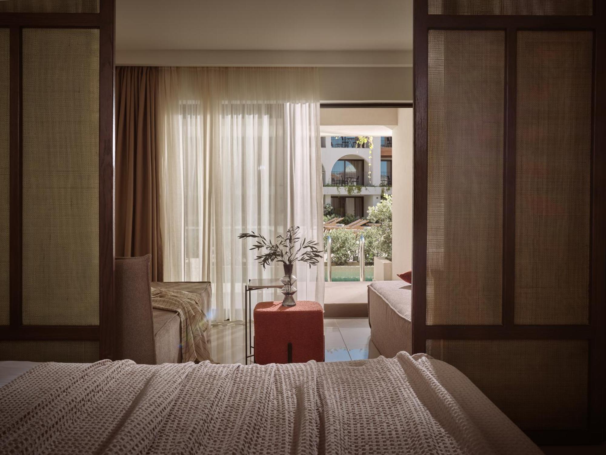 Planos Hotel Bagian luar foto